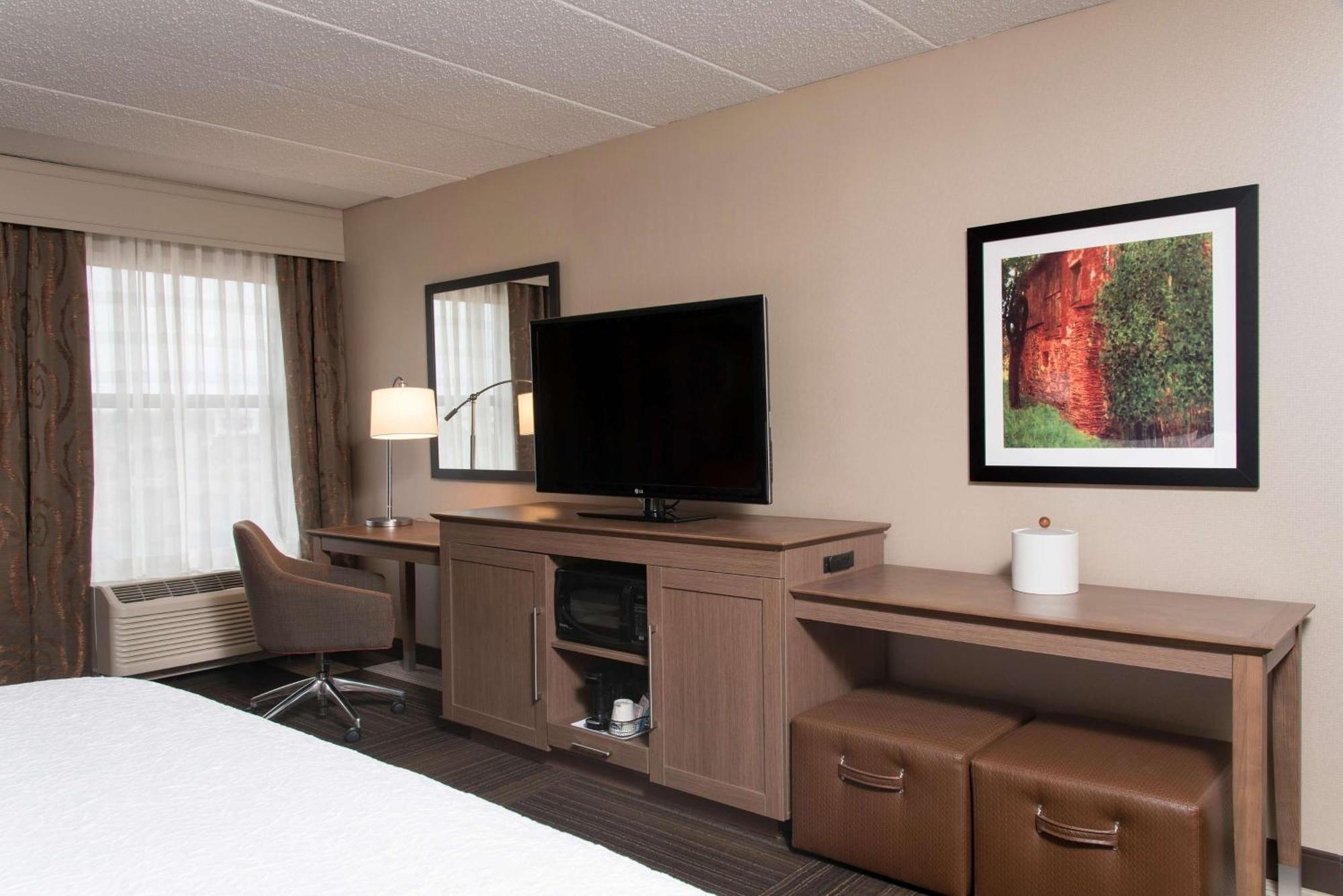 Hampton Inn Columbus/Taylorsville Edinburgh Exterior foto